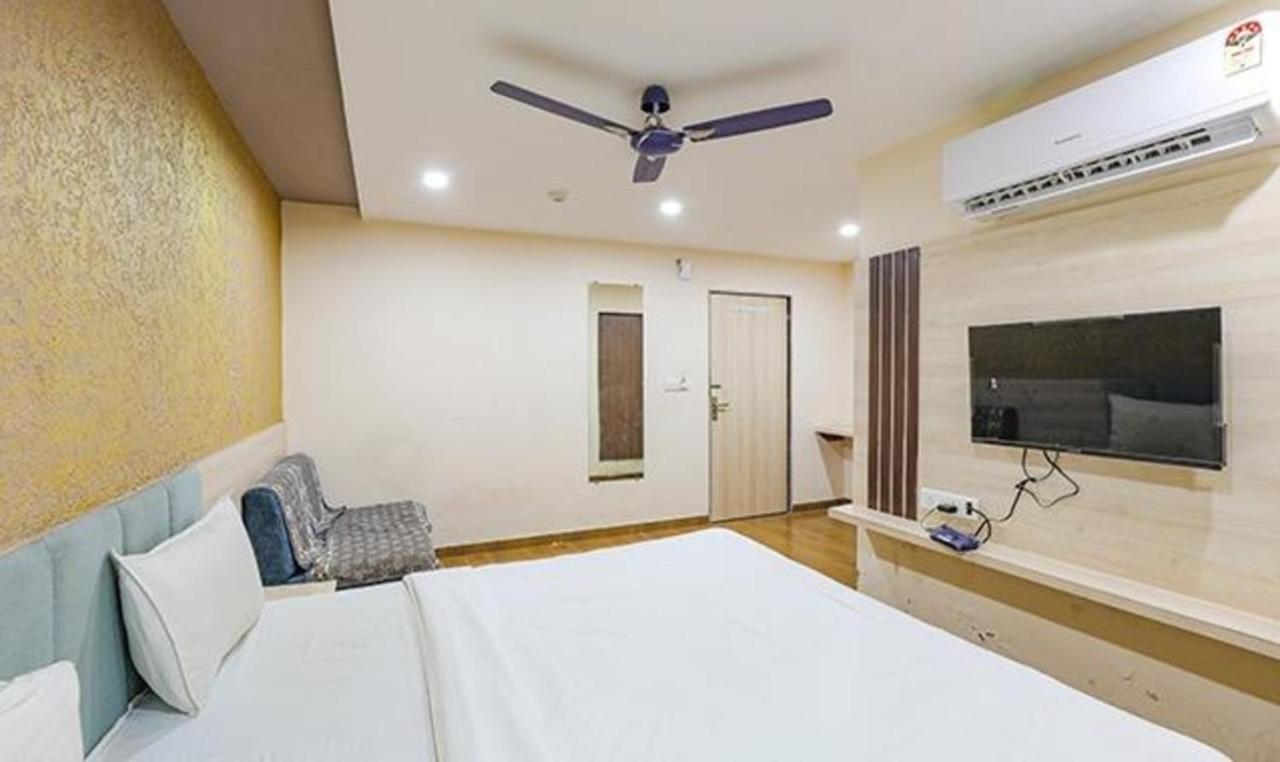 Fabhotel The Heaven Ahmedabad Exterior foto